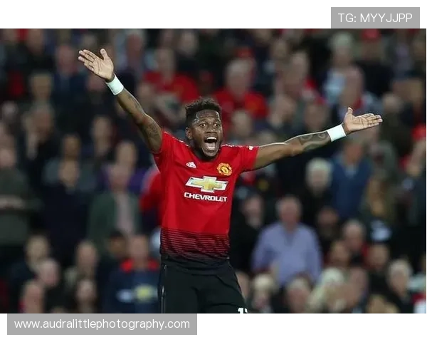 进攻型中场模板：B费如何主导比赛节奏